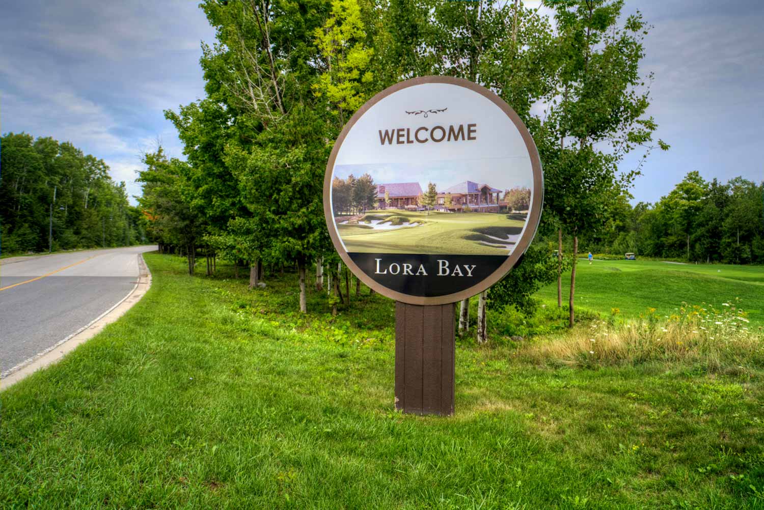 Lora Bay welcome sign