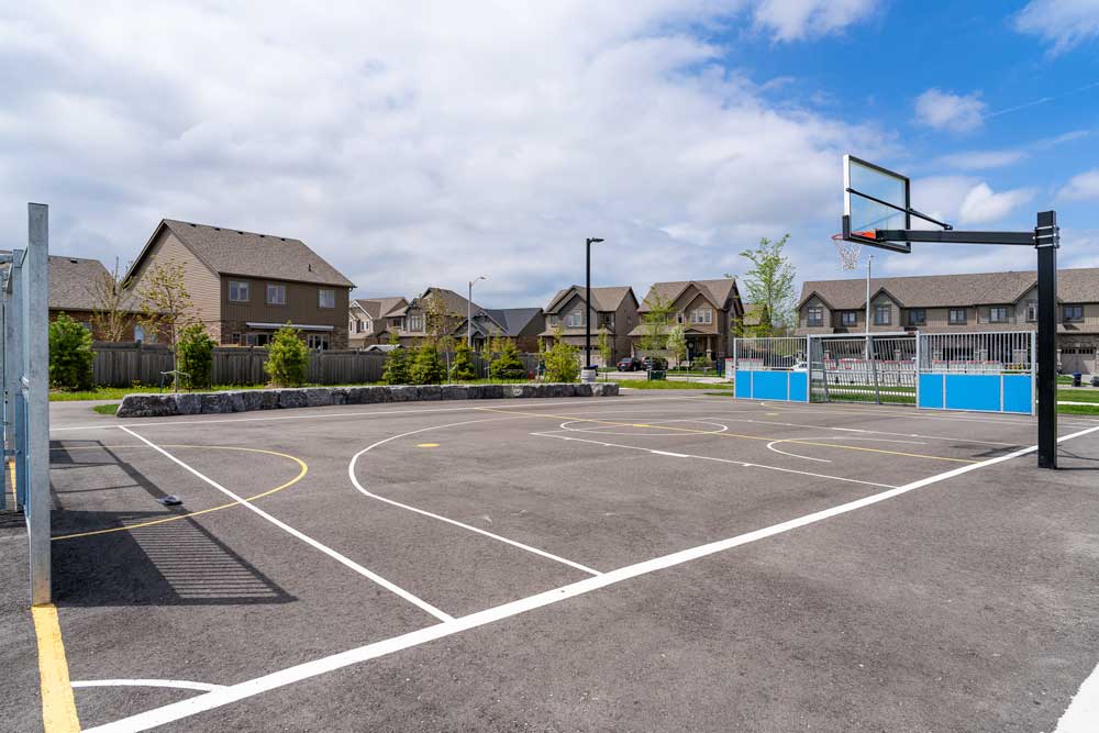 den Bok Family Park Basketball Court